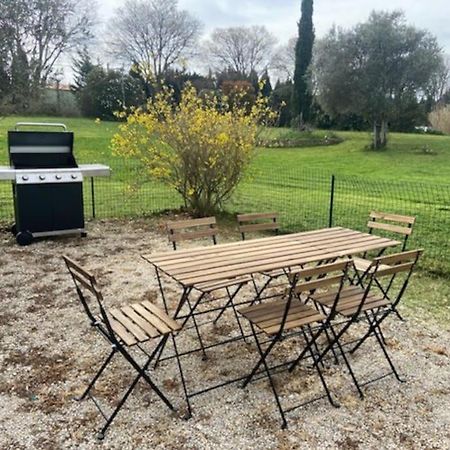 Appartement En Provence Chateaurenard Bagian luar foto